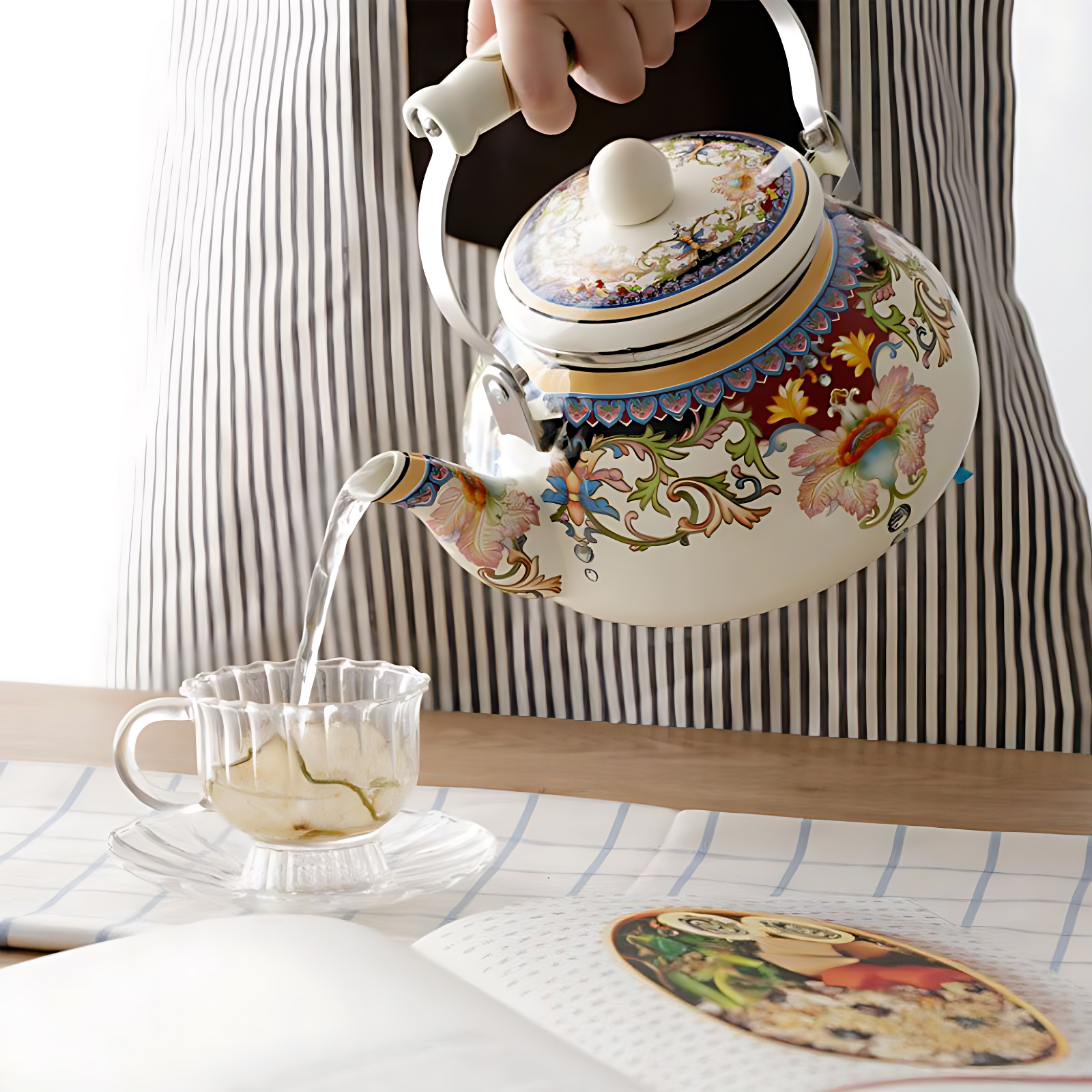 Türkische Teekanne Bunt