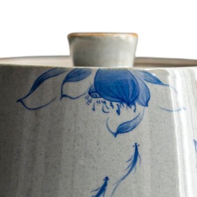 Vintage blaue Teekanne