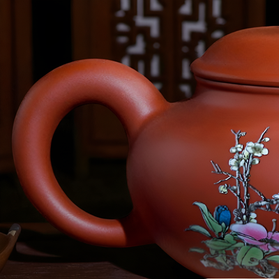 Vintage rote Teekanne