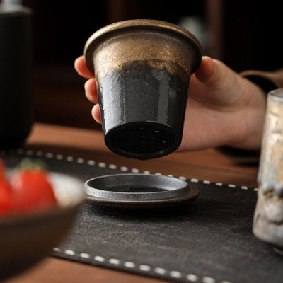 Vintage Teetasse mit Sieb