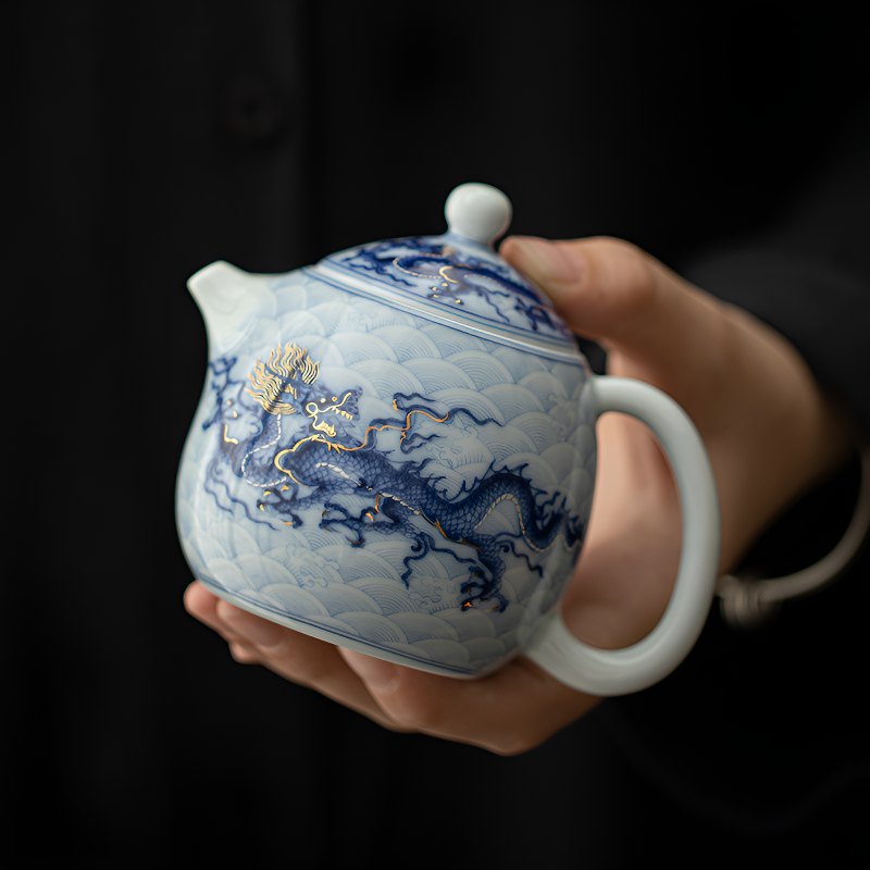 Weiße Teekanne Drache