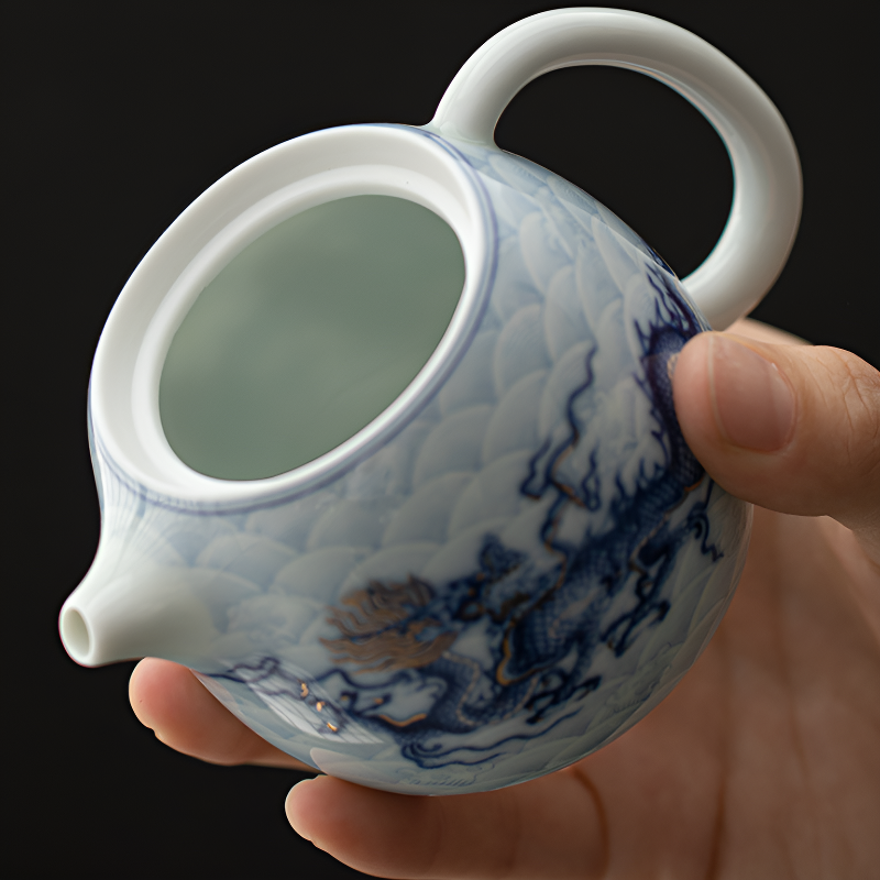 Weiße Teekanne Drache