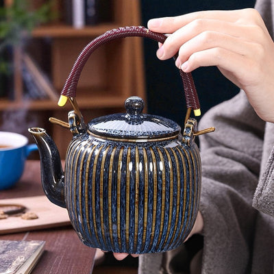 Zeitgenössische Keramik Teekanne