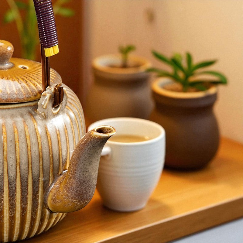 Zeitgenössische Keramik Teekanne