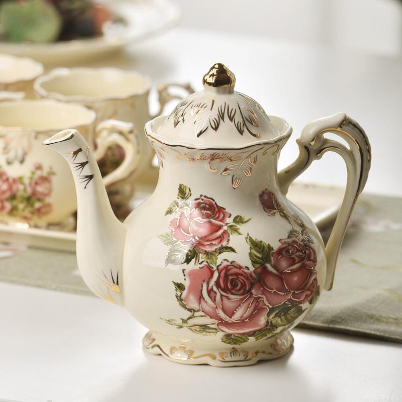 Schöne Alte Porzellan Teekanne