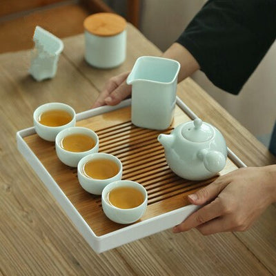 Teeservice im japanischen Stil